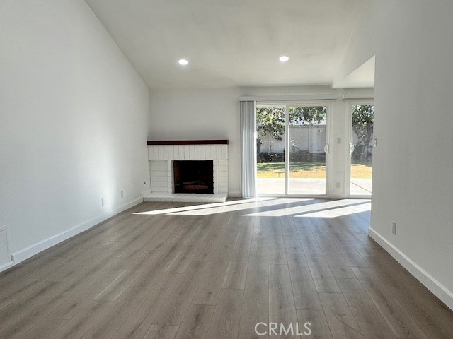 https://media.crmls.org/medias/db639329-1e06-41bd-871b-56e192b610d7.jpg?preset=X-Large