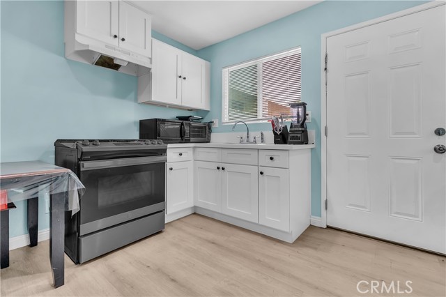 3738 A Ahern Drive, Baldwin Park CA: https://media.crmls.org/medias/db64fce2-c4e0-4305-8a9b-28474a801d3e.jpg