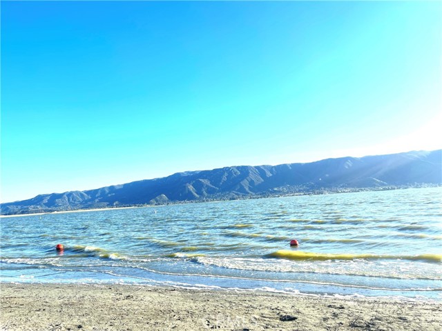 29157 Sunforest, Lake Elsinore CA: https://media.crmls.org/medias/db667db3-10bb-4efc-821e-bf05d83b0b88.jpg
