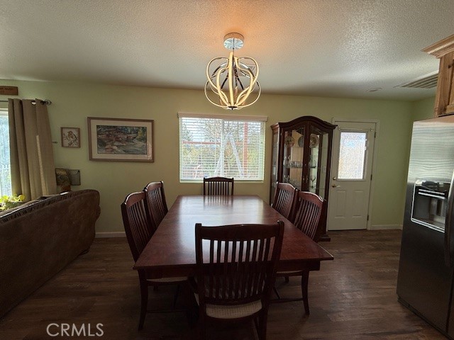 Detail Gallery Image 33 of 67 For 39468 Summit Dr, Oakhurst,  CA 93644 - 4 Beds | 3 Baths