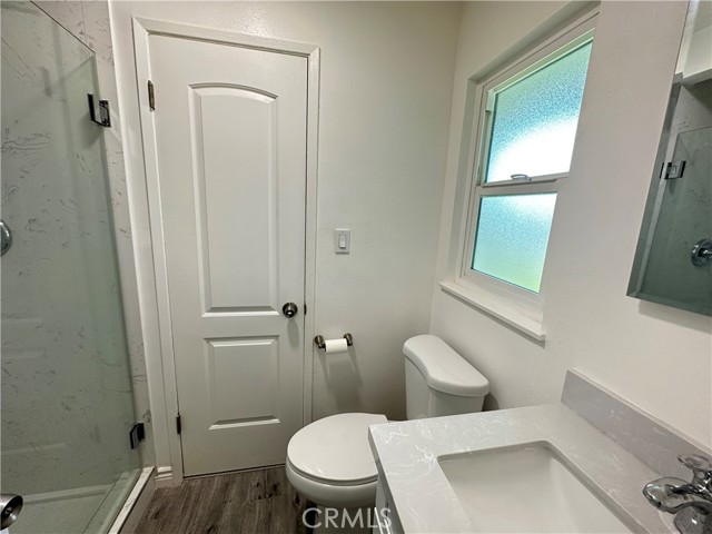 2nd Bathroom