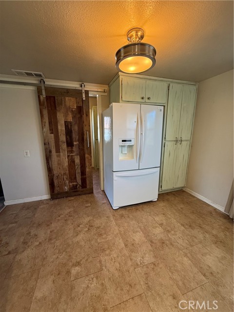 Detail Gallery Image 6 of 32 For 3529 Hilltop, Mariposa,  CA 95338 - 3 Beds | 2 Baths