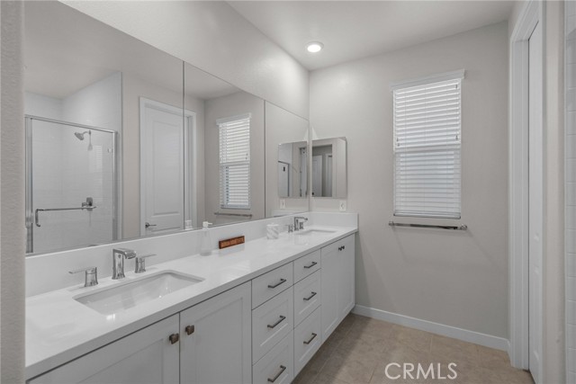 Detail Gallery Image 11 of 12 For 27258 Narrowleaf Willow Ln, Valencia,  CA 91381 - 3 Beds | 2/1 Baths