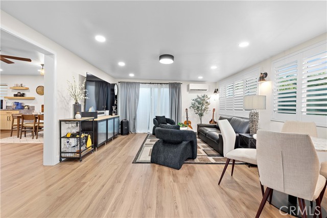 Detail Gallery Image 25 of 53 For 10562 Davit, Orange,  CA 92843 - 4 Beds | 3 Baths