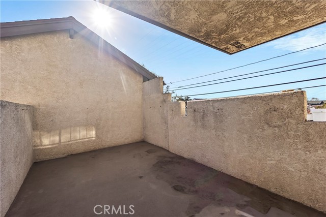 Detail Gallery Image 19 of 28 For 15000 Halldale Ave #101,  Gardena,  CA 90247 - 2 Beds | 2 Baths