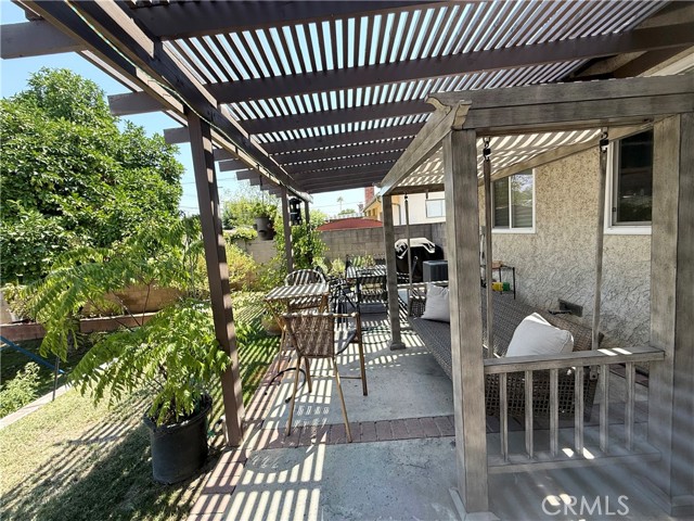 23233 Vanowen Street, West Hills CA: https://media.crmls.org/medias/db6aa94f-d106-4af1-961b-b8383fd4c16a.jpg