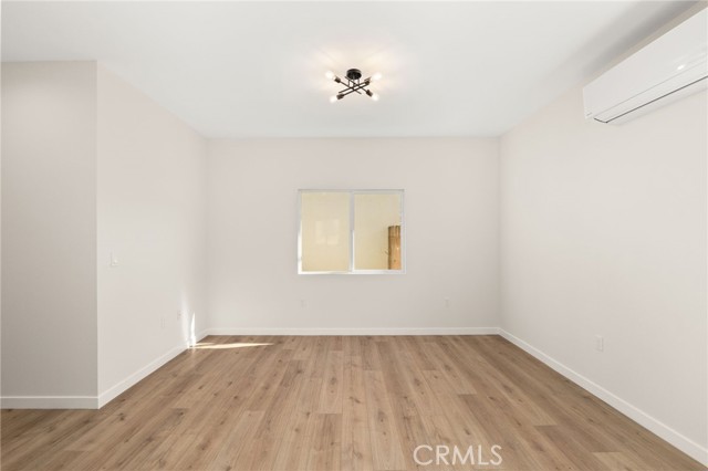 Image 34 of 47 For 2155 Euclid Avenue