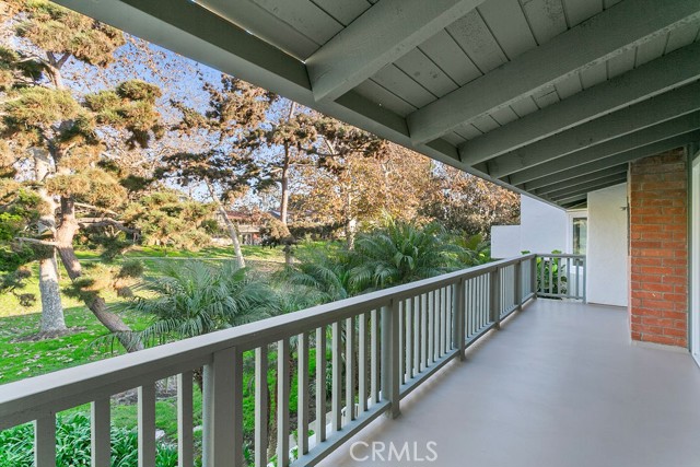 Detail Gallery Image 16 of 50 For 2028 Vista Cajon, Newport Beach,  CA 92660 - 3 Beds | 2/1 Baths