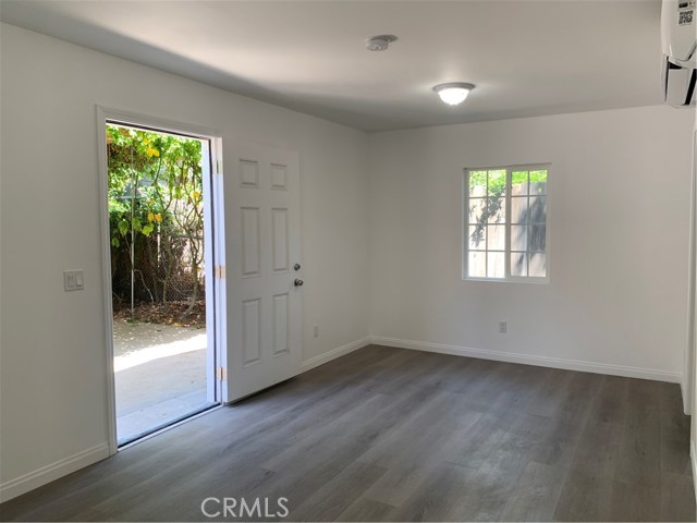 5820 Calvin Avenue, Tarzana, CA, 91356 5820 Calvin Avenue, Tarzana, CA, 91356