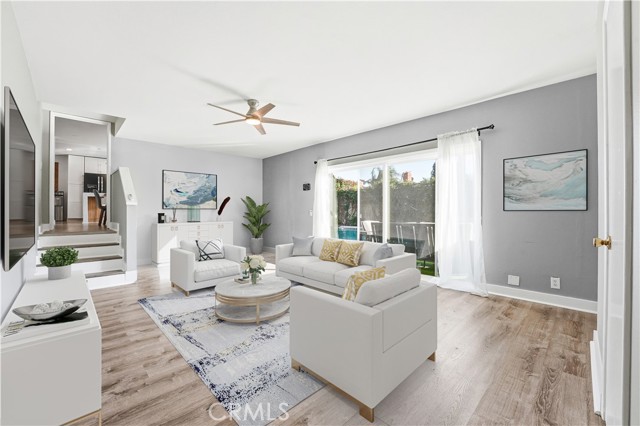 Detail Gallery Image 12 of 38 For 511 Sturgeon Dr, Costa Mesa,  CA 92626 - 4 Beds | 3 Baths