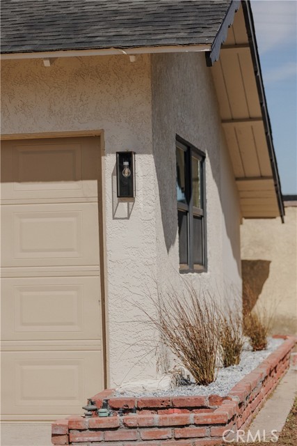 Detail Gallery Image 4 of 61 For 6841 Millmark, Long Beach,  CA 90805 - 4 Beds | 3 Baths