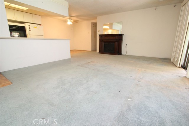 Detail Gallery Image 7 of 18 For 2016 via Mariposa West #UNIT N,  Laguna Woods,  CA 92637 - 2 Beds | 2 Baths