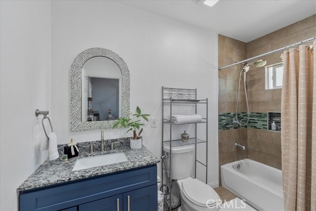 665 Larimore, La Puente CA: https://media.crmls.org/medias/db6f8193-8a73-49a1-8b41-efc6ba0e223a.jpg
