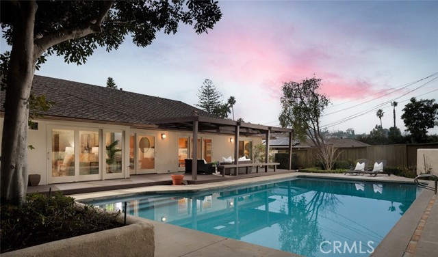 Detail Gallery Image 2 of 23 For 1161 Hyde Park Dr, North Tustin,  CA 92705 - 4 Beds | 3 Baths