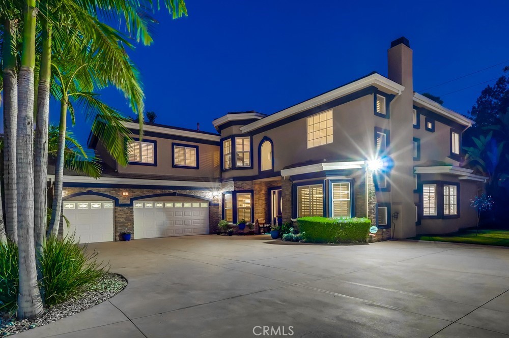 707 S Grand