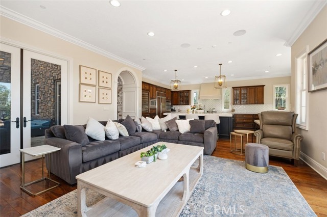 18 Calle Pacifica, San Clemente CA: https://media.crmls.org/medias/db716665-345c-4484-a6a6-41787dba7421.jpg