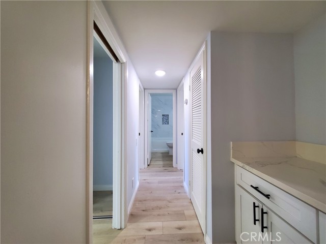Detail Gallery Image 4 of 17 For 12718 Oxford Dr, La Mirada,  CA 90638 - 3 Beds | 2/1 Baths