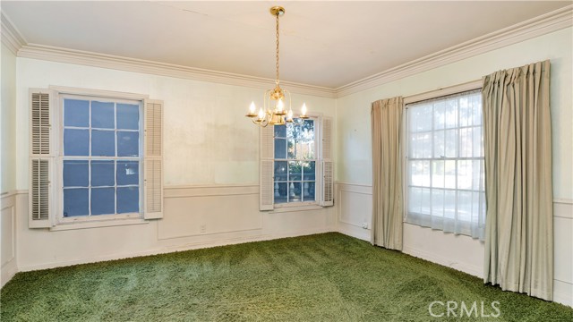 Detail Gallery Image 17 of 37 For 1804 N Heliotrope Dr, Santa Ana,  CA 92706 - 5 Beds | 4 Baths