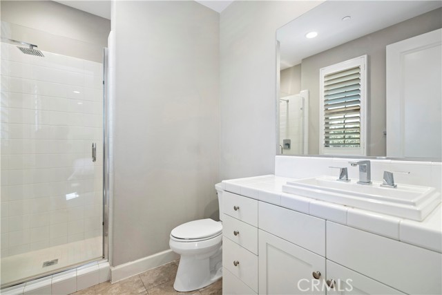 Detail Gallery Image 38 of 61 For 121 Paxton, Irvine,  CA 92620 - 4 Beds | 4/1 Baths