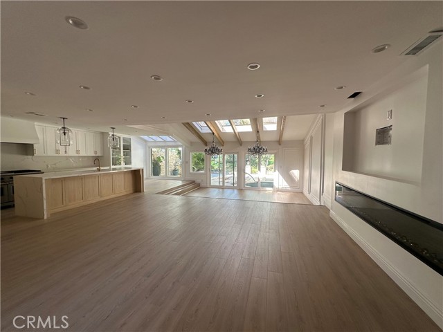 23128 PARK SORRENTO, Calabasas CA: https://media.crmls.org/medias/db7216f3-5d1b-4a09-8cd9-b31be843116c.jpg