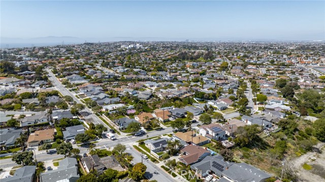 Detail Gallery Image 31 of 40 For 20558 Wayne Ave, Torrance,  CA 90503 - 3 Beds | 2 Baths