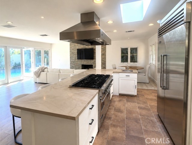 9275 Flicker Way photo 3