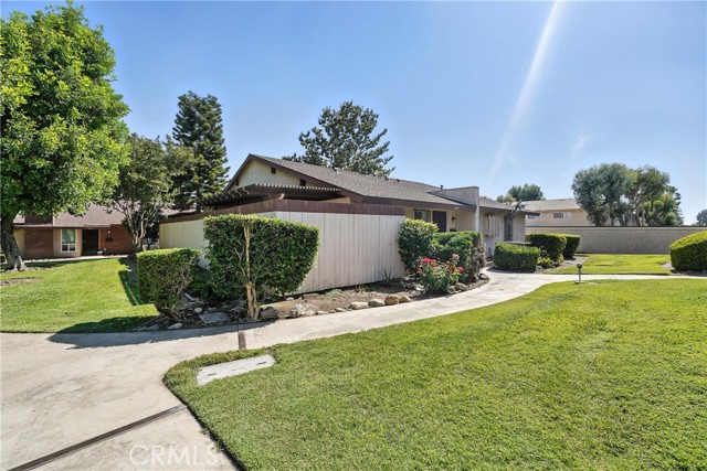 1459 Fredericks Lane, Upland CA: https://media.crmls.org/medias/db738b8b-b229-4e1a-9480-6eb22eb83081.jpg