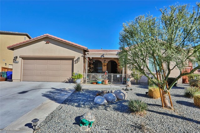 Detail Gallery Image 1 of 1 For 14305 Vincent Way, Adelanto,  CA 92301 - 4 Beds | 2/1 Baths