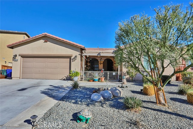 Detail Gallery Image 1 of 1 For 14305 Vincent Way, Adelanto,  CA 92301 - 4 Beds | 2/1 Baths