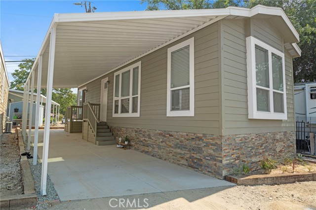 Detail Gallery Image 3 of 16 For 22113 Grand Terrace Rd, Grand Terrace,  CA 92313 - 2 Beds | 1 Baths