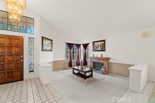 Detail Gallery Image 3 of 36 For 13663 Pageantry, Chino Hills,  CA 91709 - 3 Beds | 2 Baths