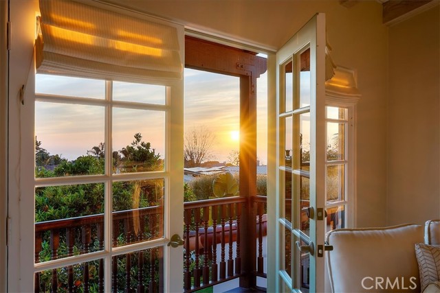 2839 Via Victoria, Palos Verdes Estates CA: https://media.crmls.org/medias/db780933-3704-4d32-8bd6-01a2a5633eb8.jpg
