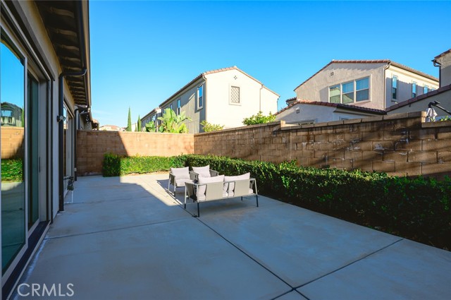 Detail Gallery Image 6 of 65 For 218 Geyser, Irvine,  CA 92618 - 4 Beds | 4/1 Baths