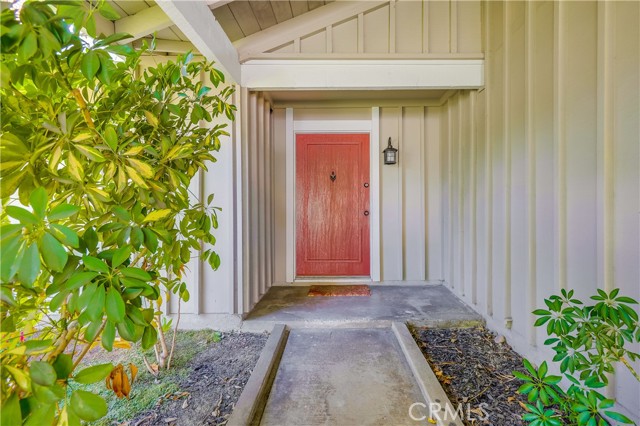 3209 S Center Street, Santa Ana CA: https://media.crmls.org/medias/db78f3ba-4869-4db8-87b8-ad6748b03b5d.jpg