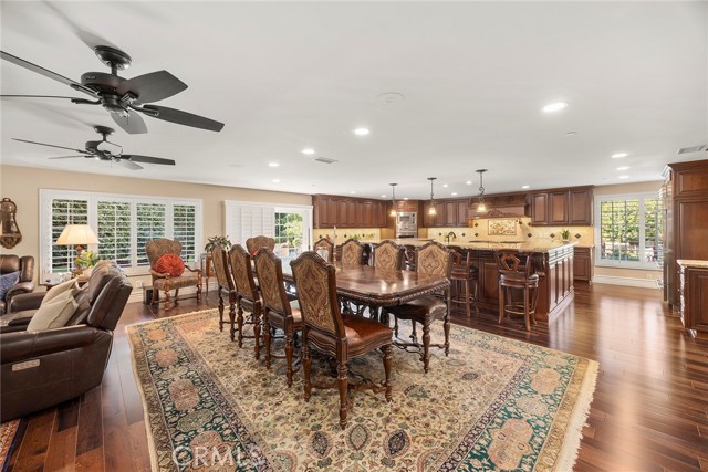 Detail Gallery Image 17 of 67 For 5571 Clover Hill, Yorba Linda,  CA 92886 - 6 Beds | 6/2 Baths