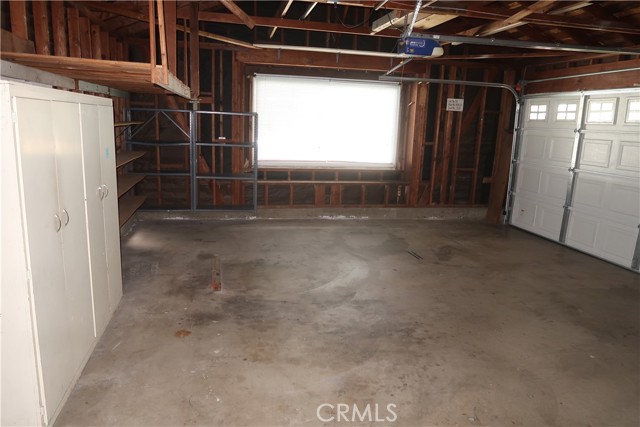 Detail Gallery Image 8 of 29 For 21162 Lockhaven Cir, Huntington Beach,  CA 92646 - 3 Beds | 2 Baths