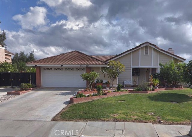 5735 Yarborough Dr, Riverside, CA 92505