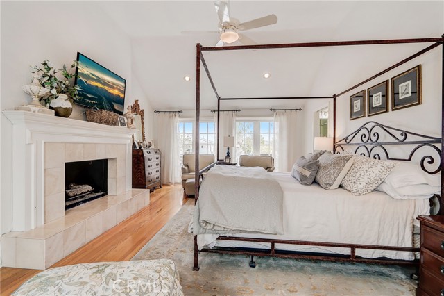 Detail Gallery Image 27 of 70 For 2025 E Balboa, Newport Beach,  CA 92661 - 4 Beds | 4 Baths