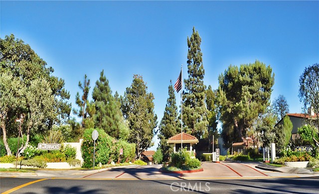 61 Sycamore Lane, Rolling Hills Estates, California 90274, 3 Bedrooms Bedrooms, ,3 BathroomsBathrooms,Residential,Sold,Sycamore,PV22035697