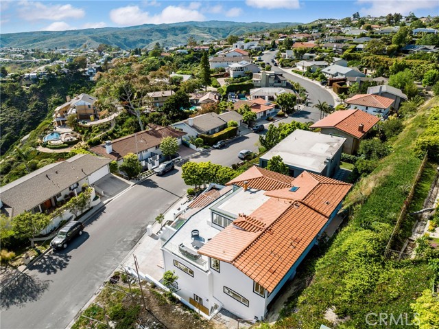 Top of the World is home to enchanting trails for exploration, a scenic city park and an award-winning elementary school.