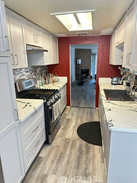 10215 Variel Ave #11, Chatsworth CA: https://media.crmls.org/medias/db7ac9fb-e551-4b25-a50c-86e1cc4f7f2a.jpg