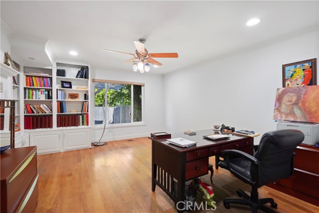 Detail Gallery Image 20 of 60 For 22628 Quinta Rd, Woodland Hills,  CA 91364 - 4 Beds | 2/1 Baths