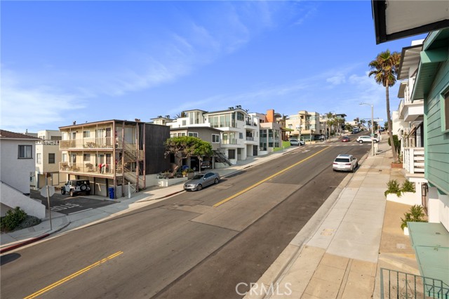 Detail Gallery Image 27 of 42 For 208 Marine Ave, Manhattan Beach,  CA 90266 - 3 Beds | 2 Baths
