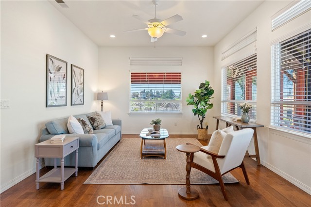 Detail Gallery Image 16 of 54 For 2039 Promontory, Paso Robles,  CA 93446 - 3 Beds | 2/1 Baths