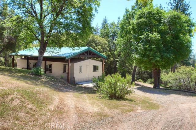Detail Gallery Image 2 of 48 For 2843 E Westfall Rd, Mariposa,  CA 95338 - 2 Beds | 2 Baths