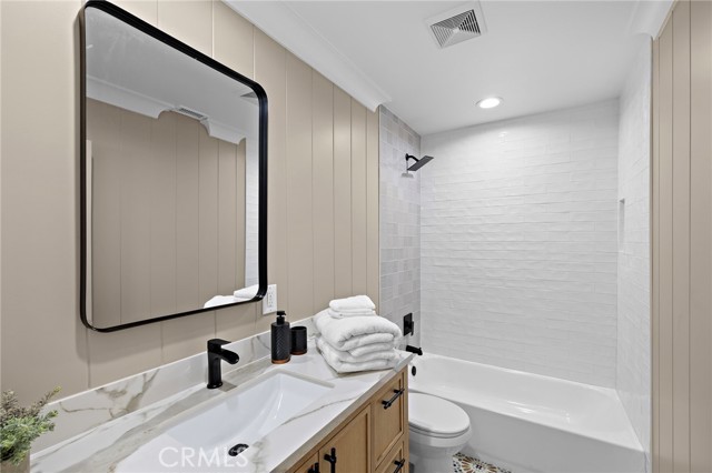 Detail Gallery Image 32 of 37 For 939 Congress St, Costa Mesa,  CA 92627 - 4 Beds | 2 Baths