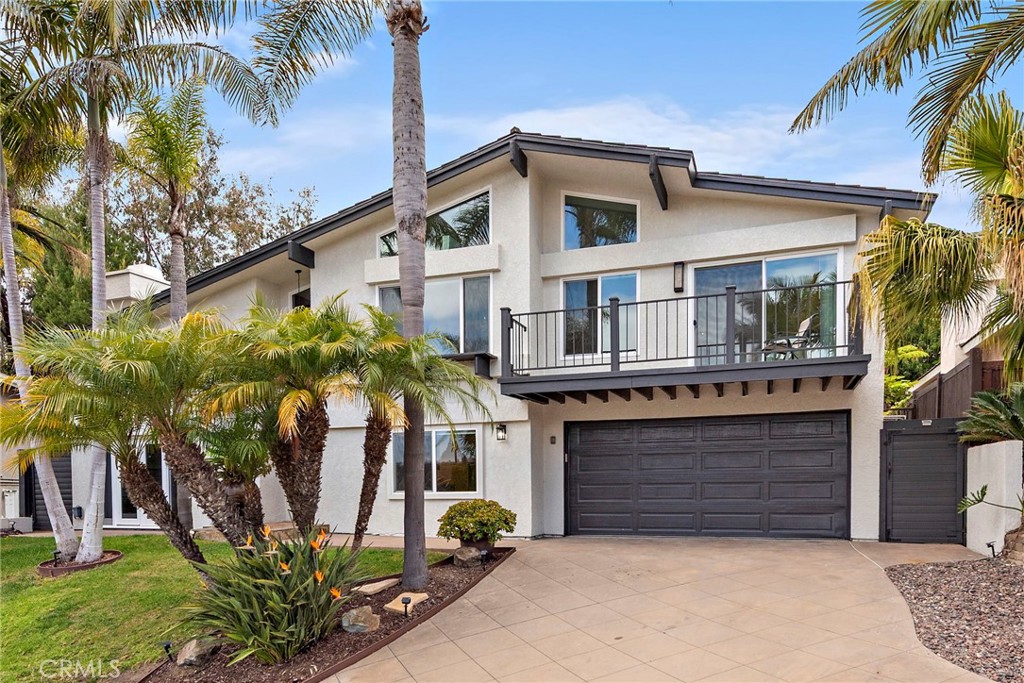 3105 Calle Quieto