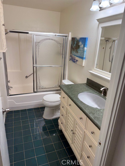 3083 Via Serena S S, Laguna Woods CA: https://media.crmls.org/medias/db7c8172-3b61-4500-a38a-954a3536127a.jpg