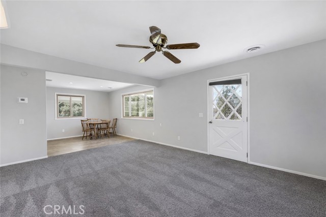 Detail Gallery Image 7 of 33 For 25030 Atwood Bld, Newhall,  CA 91321 - 4 Beds | 2 Baths