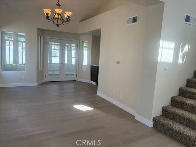 Detail Gallery Image 13 of 42 For 26888 Day Break Dr, Corona,  CA 92883 - 3 Beds | 2/1 Baths